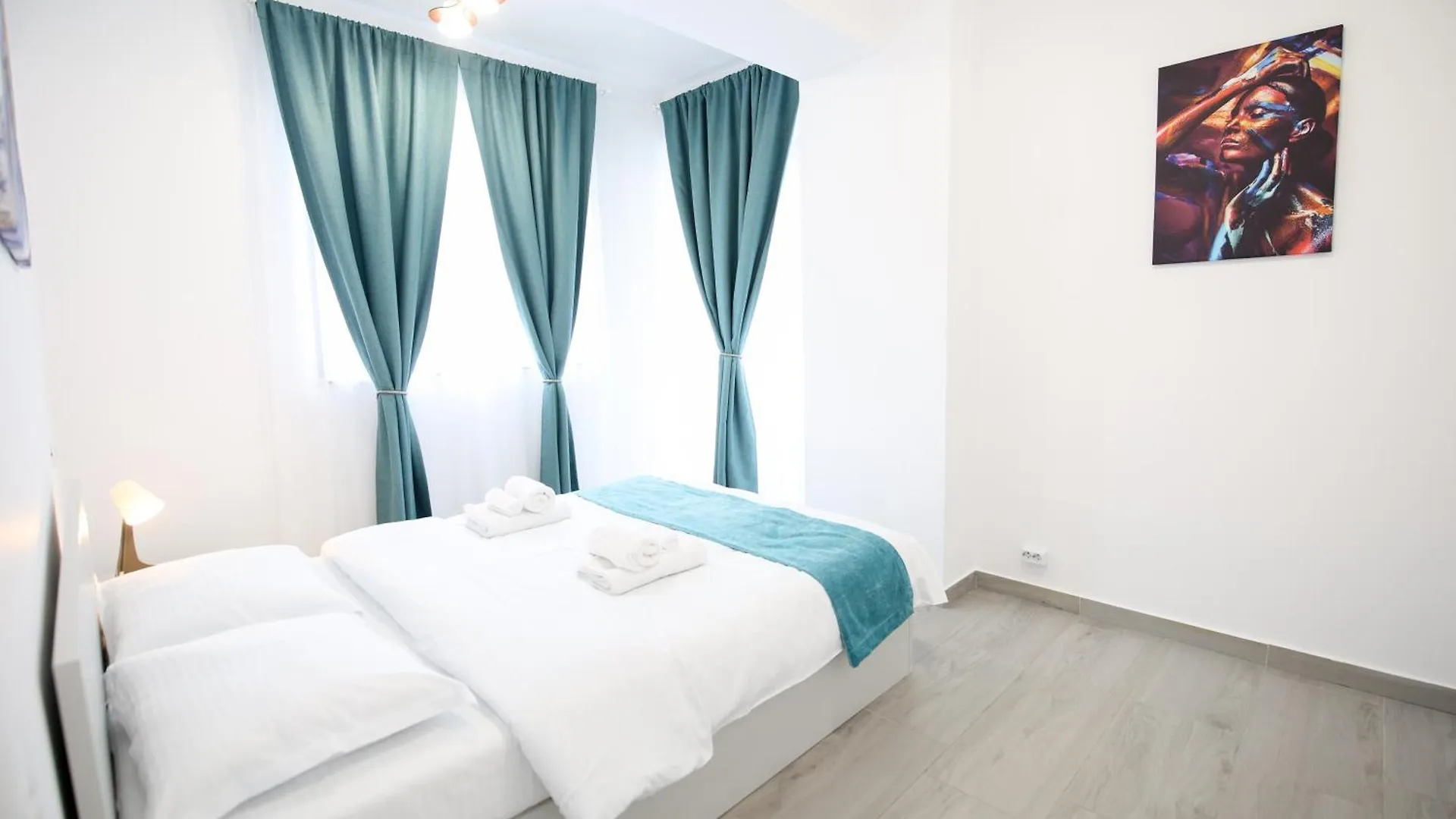 Vitan Central Oasis ---Free Secured Private Parking---Self Check-In-- Lägenhet Bukarest